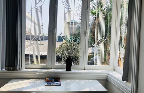 Hue City Centre House | Rose
