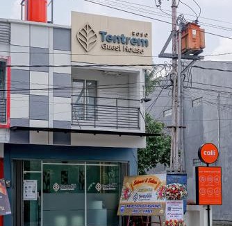 Patrang House | Roso Tentrem Guest House by Calli Rooms