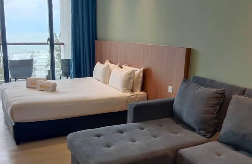 Sematan Apartment | Roxy Beach Apartment