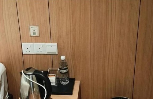 Selangau District Hotel | Roxy Hotel Selangau