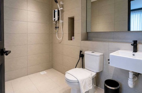 Selangau District Hotel | Roxy Hotel Selangau