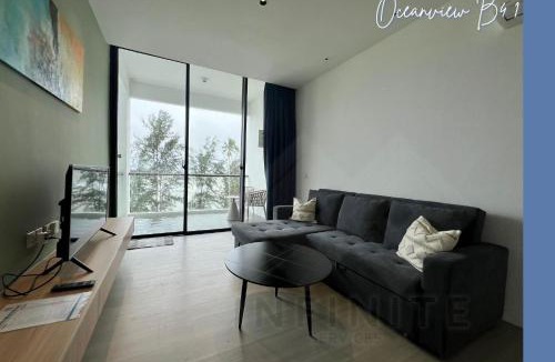 Sematan Apartment | Roxy Sematan Beach Apartment 2BR or Studio