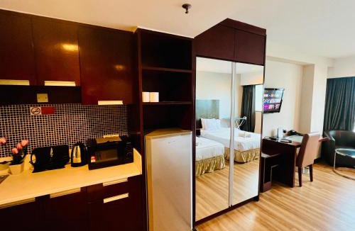 Kota Kinabalu Apartment | Royal Crown Scsp 963 KK CBD Near Imago