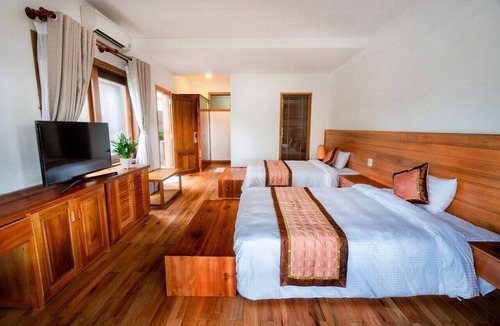 Quy Nhon Hotel | Royal Resort Bai Xep Quy Nhon