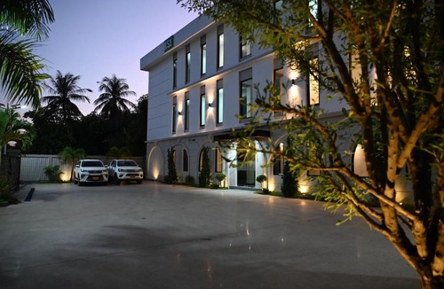 Vientiane Hotel | RS1 Hotel-Near Wattay International Airport Vientiane Laos