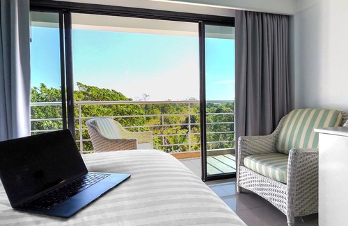 Trang Hotel | Rua Rasada Express