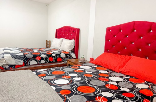 Mineral de Angangueo Apartment | Ruby Grey Suite
