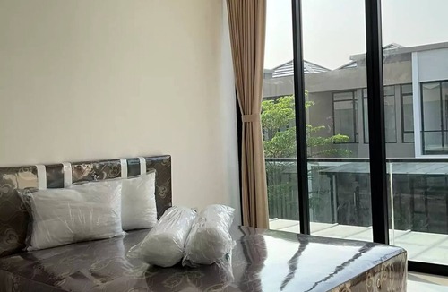 Java House | Rumah baru didallas pik 2 dan free pembantu. Banyak wisata kuliner, klub, mall