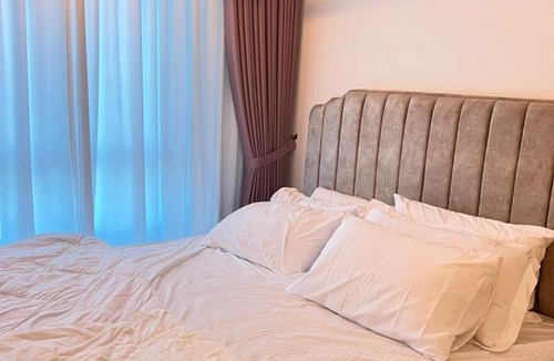 Kampung Rawa Apartment | Rumah Noir Stylish Cozy Staycation in Cyberjaya