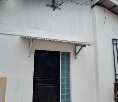 Banyumas House | Rumah Pemandangan Pegunungan & sawah