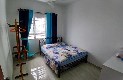 Kampung Ladang Tok Pelam Apartment | Rumah Tetamu Anisof