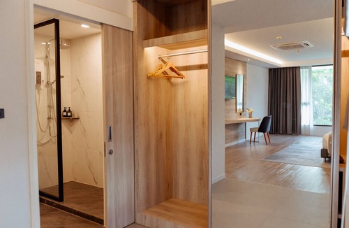 Ayutthaya Hotel | RUS Hotel&Convention