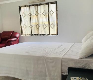 Chamkar Mon House | Russian Market Bakery and Guesthouse