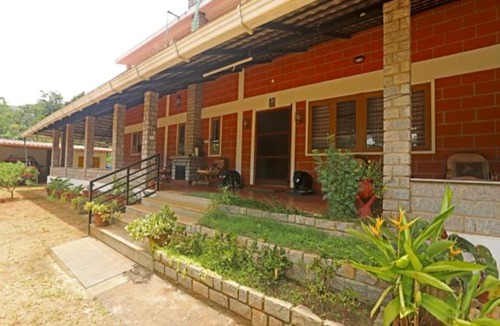 Kutta House | Rustic Stays