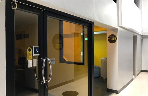 Thung Maha Mek Hostel | S1hostel Bangkok