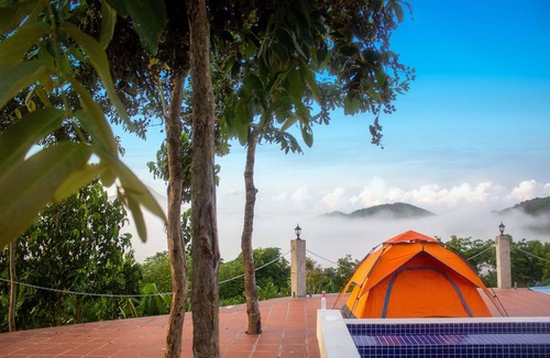 Kampot Hotel | Sabay Farm
