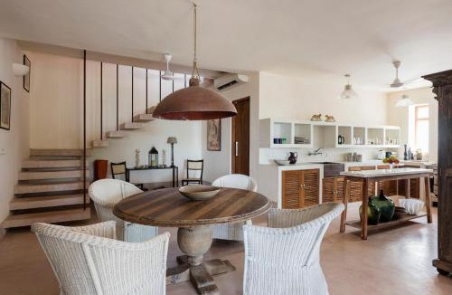Redi Villa | SaffronStays Stella Maris - Luxury Beach Front Villa Near Redi Beach