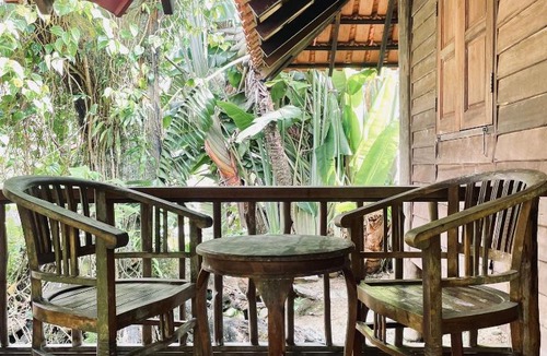Kampung Mendok Ski Chalet | Sahom Valley Resort