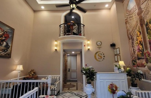 Phu My Hung Hotel | Saigon By Night Luxury Hotel