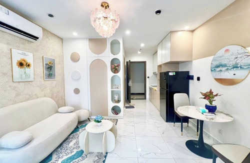 District 9 Apartment | Saigon Stay at Vinhomes Grand Park