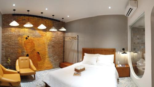 District 1 House | Saigon1984 Vintage Private Home Central District 1 with 6 bedrooms and 6 bathrooms