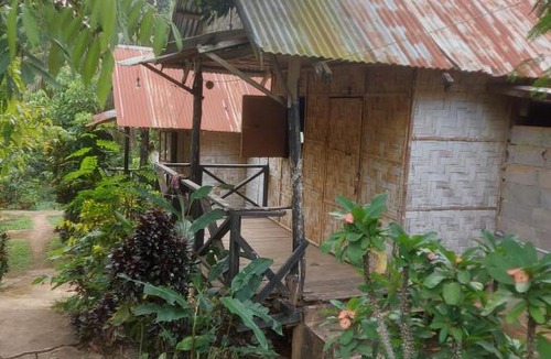 Nong Khiaw House | sainamhoun guesthouse