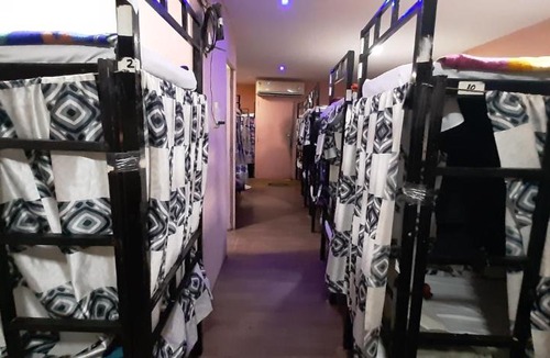 Sakinaka Bed & Breakfast | Sakinaka Dormitory AC Deluxe