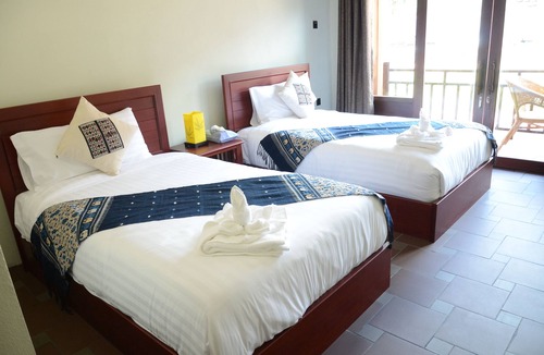 Vang Vieng Hotel | Saksiri Riverside Boutique Hotel
