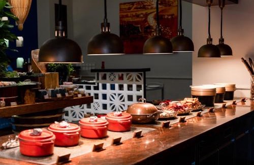 Ba Keo Resort | Salinda Resort Phu Quoc - Sparkling Wine Breakfast