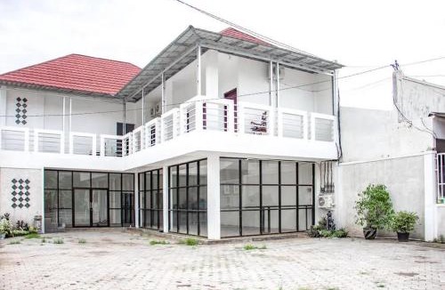 Kalipuro House | Samar Wulu Guest House Syariah Mitra RedDoorz near Ketapang