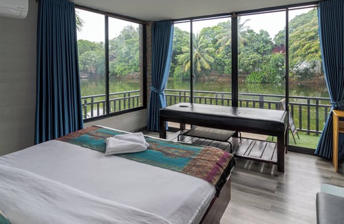 Ruessei Kaev Hotel | Samathi Lake Resort
