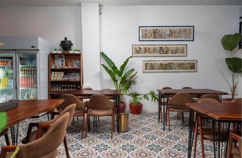 Daun Penh Hotel | Samaya Boutique & Cuisine