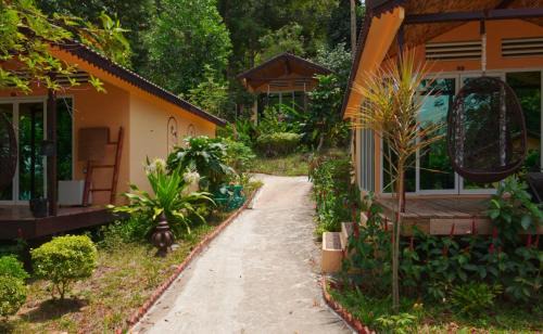 Koh Rong Sanloem Resort | Samloem Laguna Resort