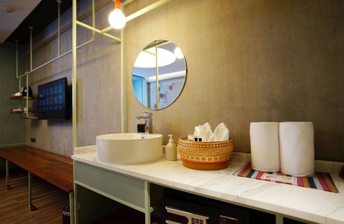 Ban Phan Thom Hotel | Samsen Street Hotel