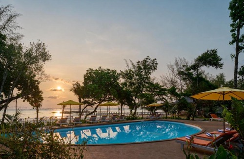 Koh Rong Sanloem Resort | Sandy Beach Bungalows by EHM