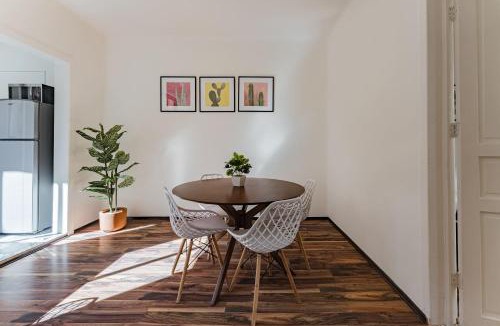 Santa Maria la Ribera Apartment | Santa Ma la Ribera Lofts by VH