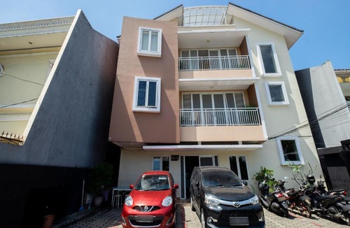 Jakarta House | Sapphire Kost A