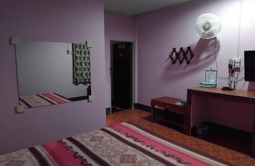 Buriram Hostel | Saran Resort room 5