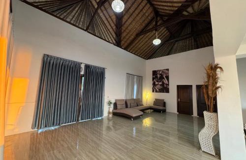 Sekotong Barat Villa | Sasak House Private Beachfront Home