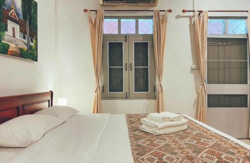Vientiane Apartment | Sathiti Cafe & Bed, 100 mt from Sihom Night Market