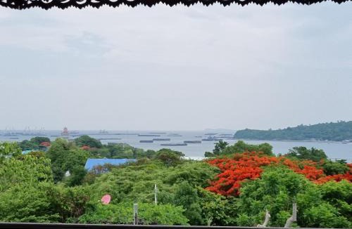 Ko Sichang Hotel | Sawasdee Sichang Resort