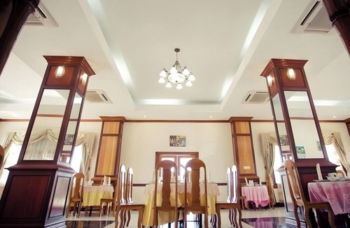 Pakse Hotel | Saylomyen Hotel