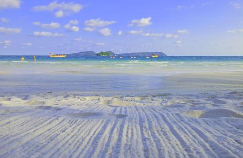 Koh Rong Hostel | Scarlet Sails Villa Koh Rong
