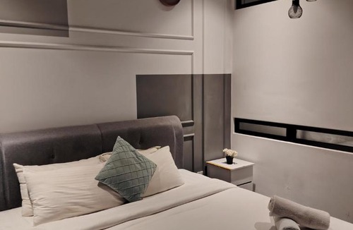 Kuala Lumpur City Centre Apartment | Scarletz Suites KLCC Infinity View