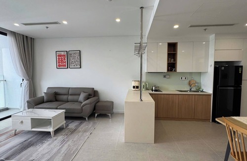 Vinh Hai Apartment | Scenia Bay Seaview 2 bedroom apartment (with pool in the building)