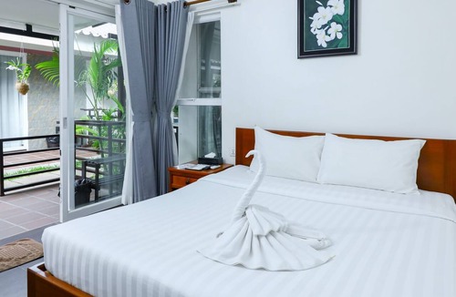 Mittakpheap Hotel | Sea Breeze Resort