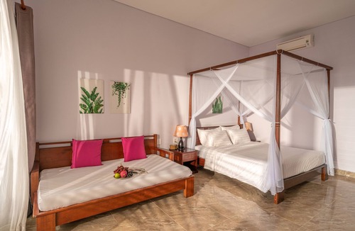 Ong Lang Resort | Sea Sense Resort