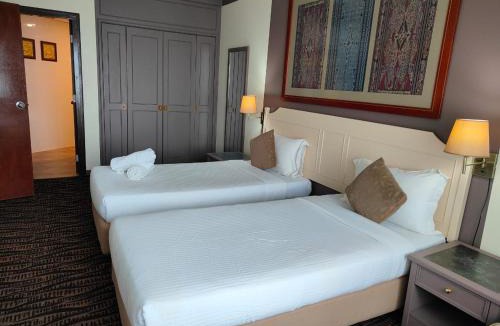 Tanjung Bungah Apartment | Seaview Deluxe Rainbow Paradise Tg Bungah 6pax