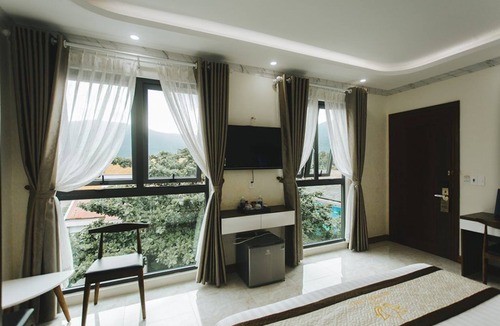 District 12 Hotel | SEN HIDDEN HOTEL