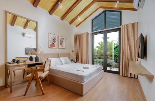 Hoa Lu House | Sen Villa Tam Cốc